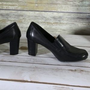 Bass Black High Heel Loafers Size 6M
